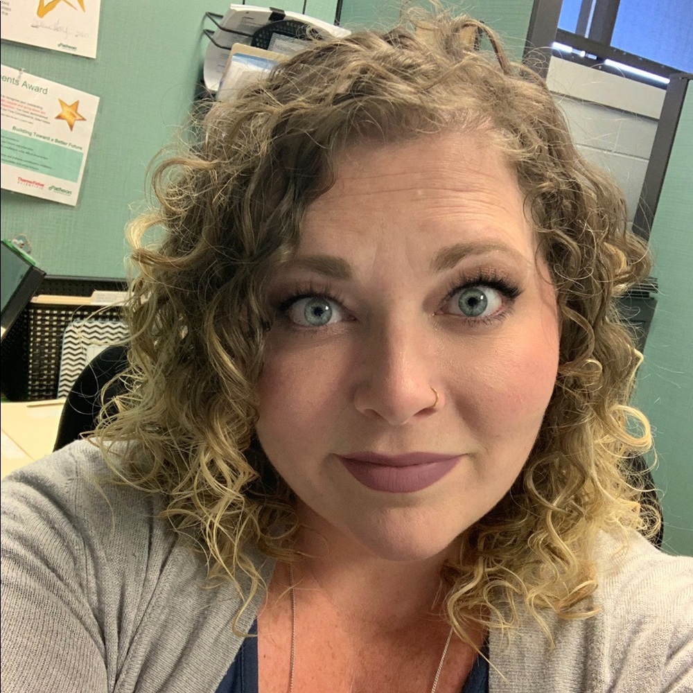 Meet your Posher, Hannah